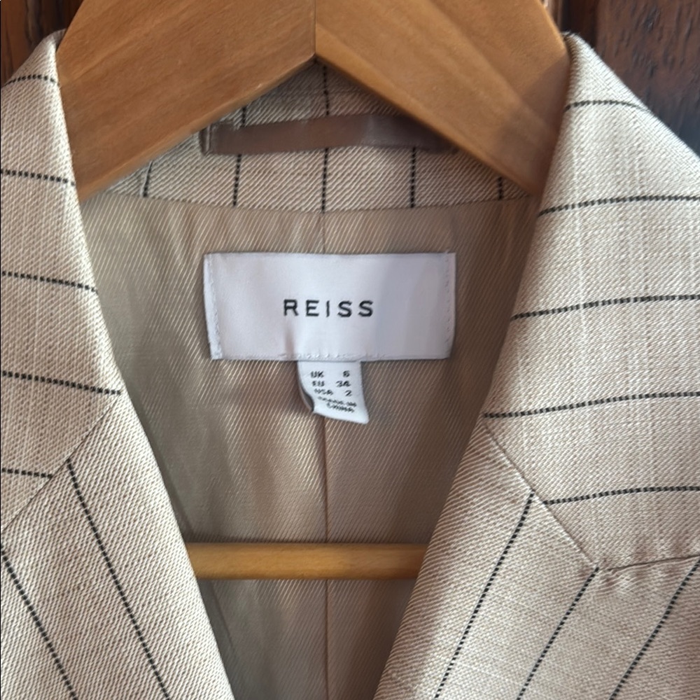 REISS Pinstripe Sleeveless Blazer Vest, size 2 - Picture 2 of 6